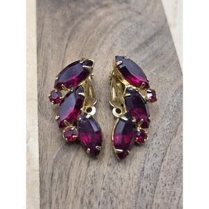 1940s Garne Signed Red And Purple Marquise Cluster Clip-on Earrings